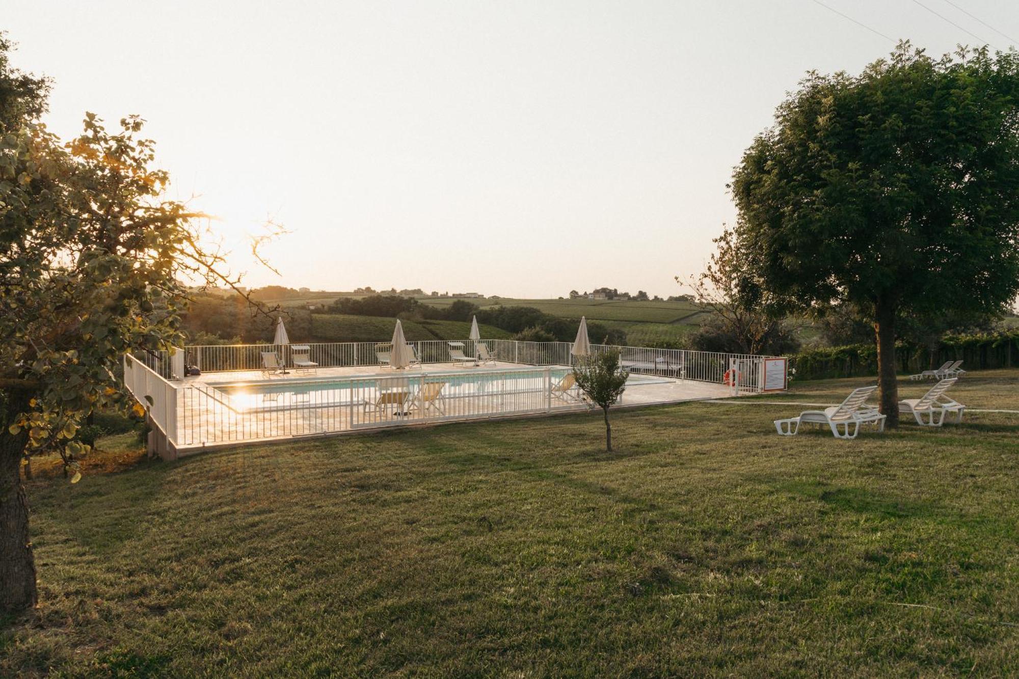 B&B Rosa Dalfonsina Villalfonsina エクステリア 写真